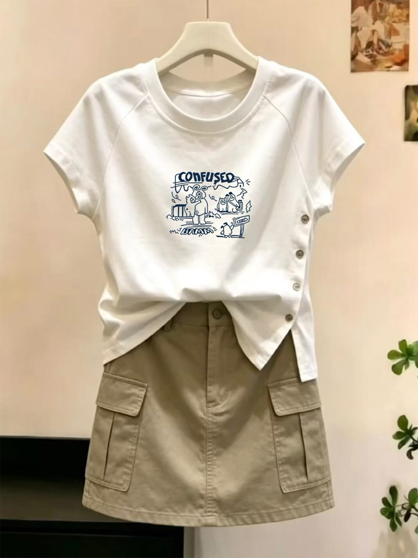 White Cartoon Print Side Button Short Sleeve T-Shirt for Women 2026 Summer