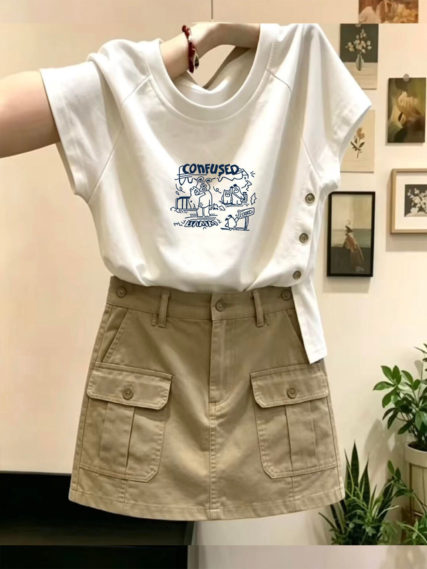 White Cartoon Print Side Button Short Sleeve T-Shirt for Women 2026 Summer - Image 2