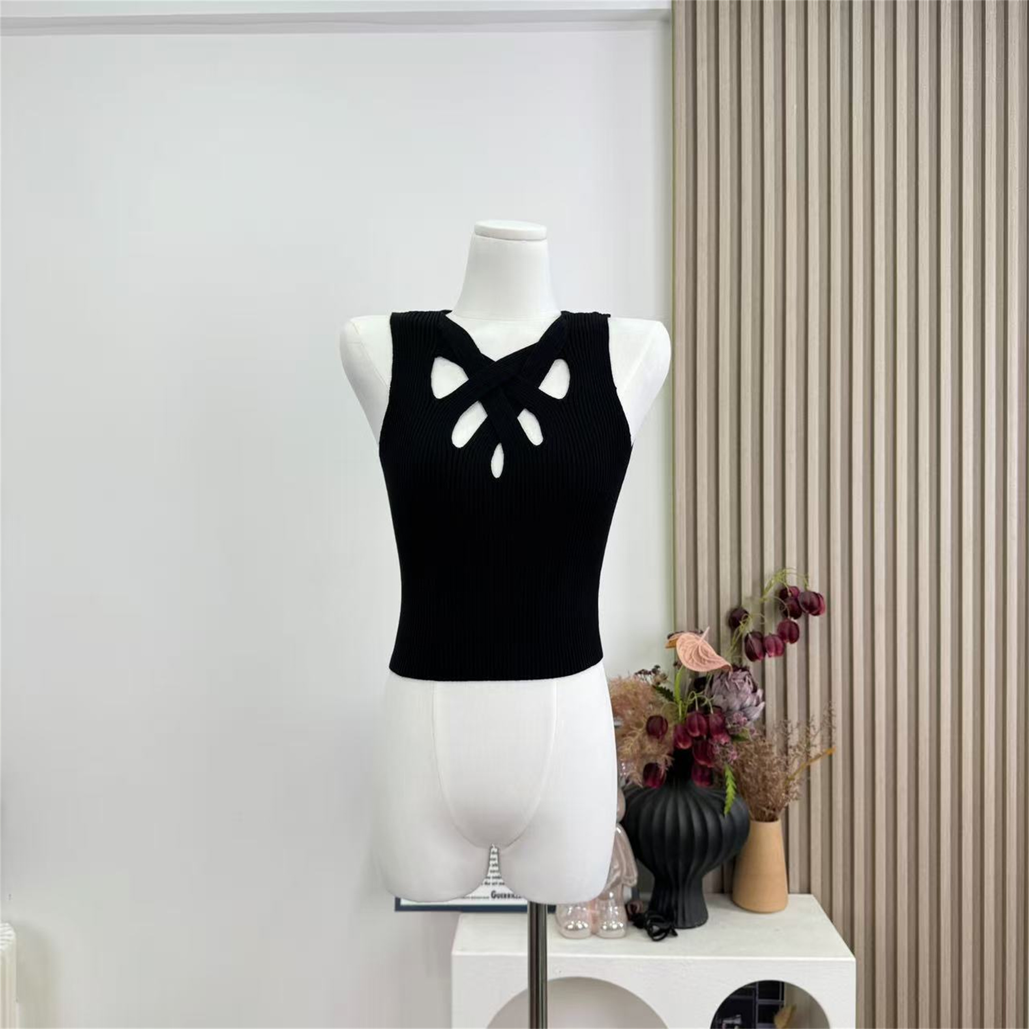 Slim Fit Halter Knit Crop Cami Top with Cutout Detail - Image 4