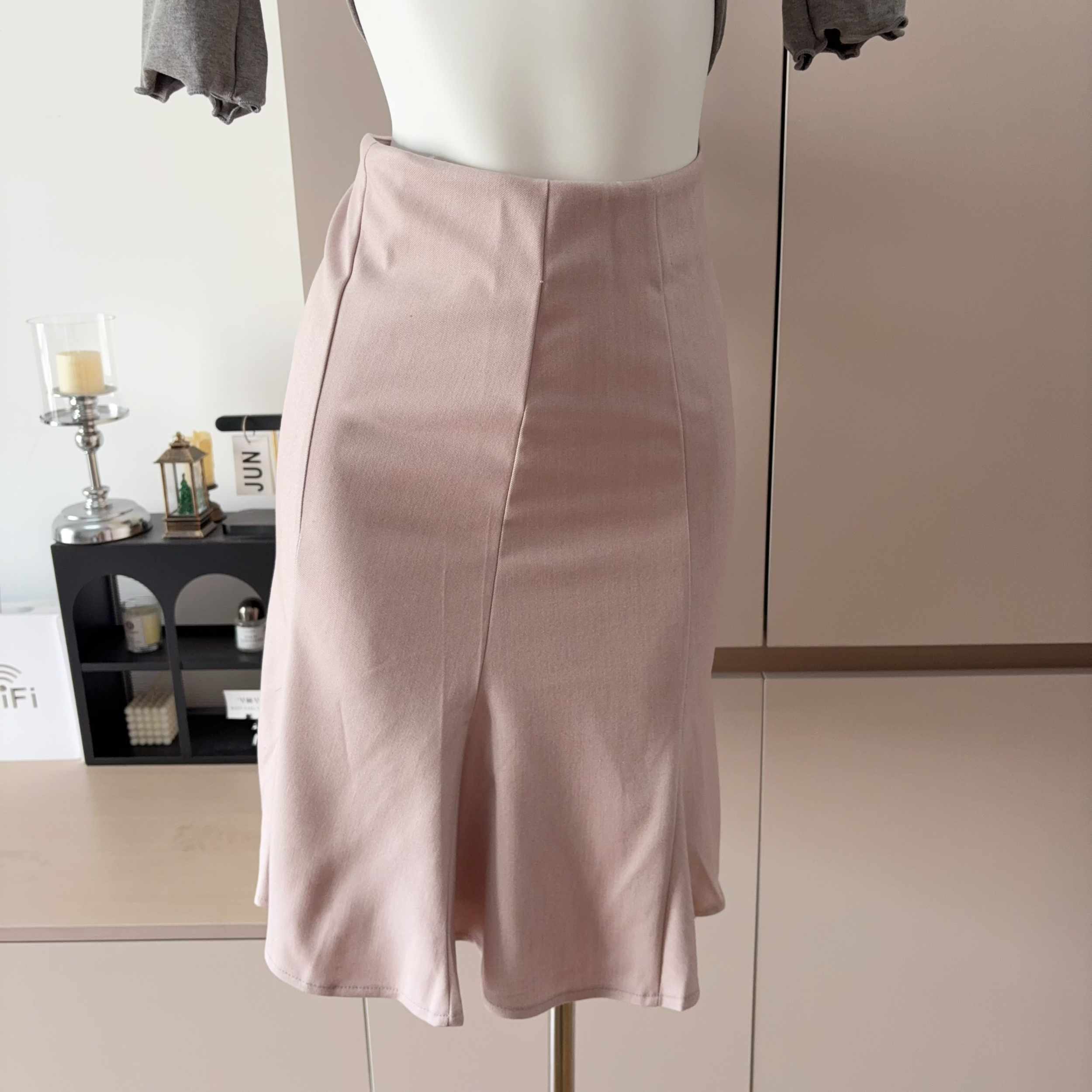 Women's Summer Two-Piece Set Slim Fit Short Sleeve T-Shirt and Bodycon Skirt - Image 4