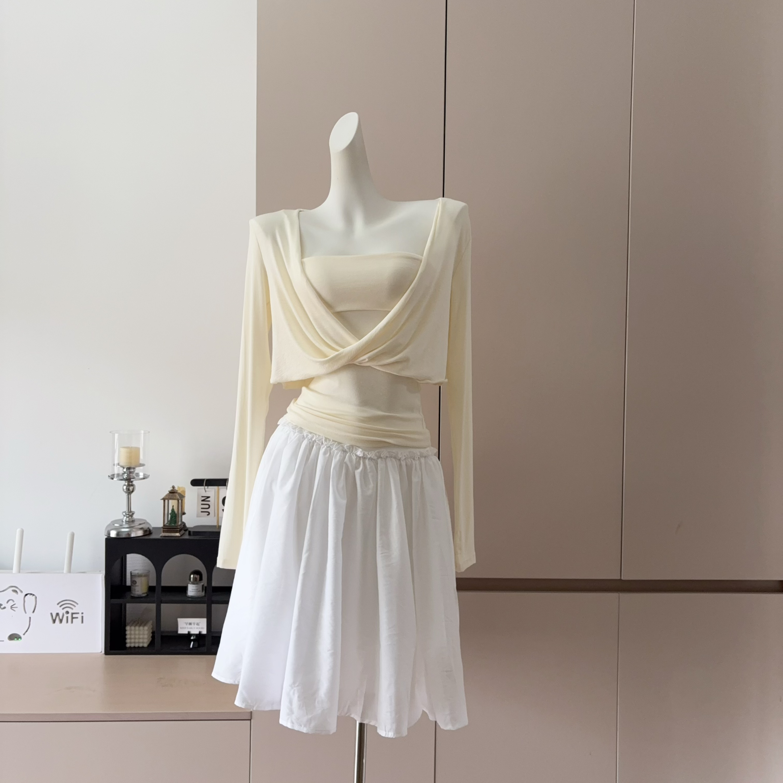Versatile Strapless Apricot Knit Long Sleeve Top and White Skirt Set for Women Slimming Elegant - Image 3