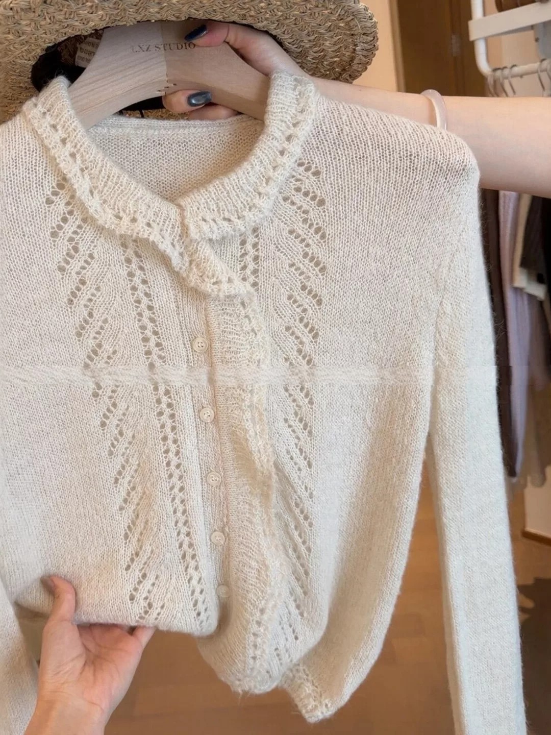 French Style Milky White Lace Collar Knit Cardigan for Women Autumn Lazy Slimming Top - Image 2